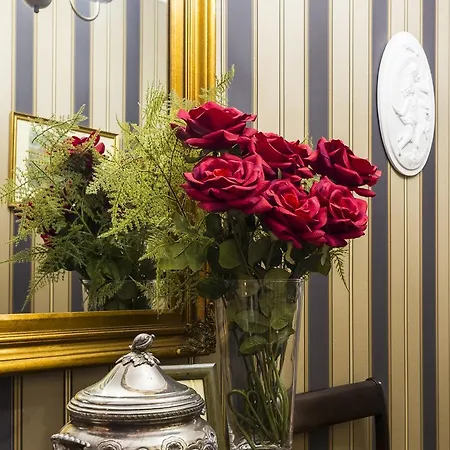 Charming Antas House بيت ضيافة بورتو