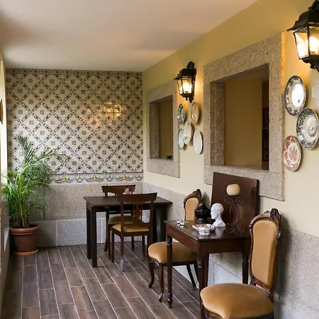 Charming Antas House بيت ضيافة 4*
