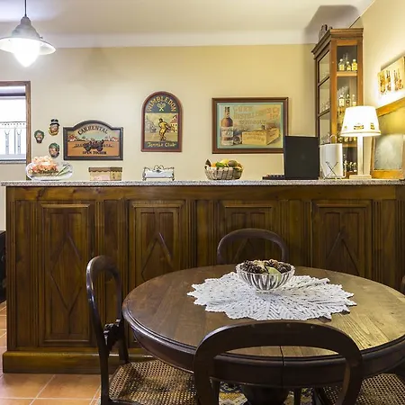 Πανσιόν Charming Antas House 4*