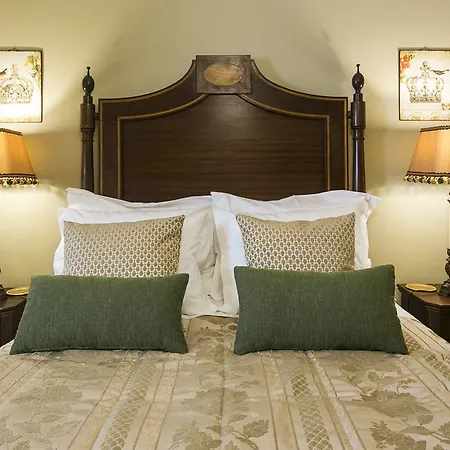 Πανσιόν Charming Antas House 4*