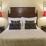 Charming Antas House