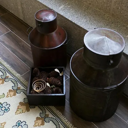 Guest house Charming Antas House 2*