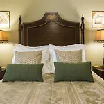 Гостевой дом Charming Antas House 4*